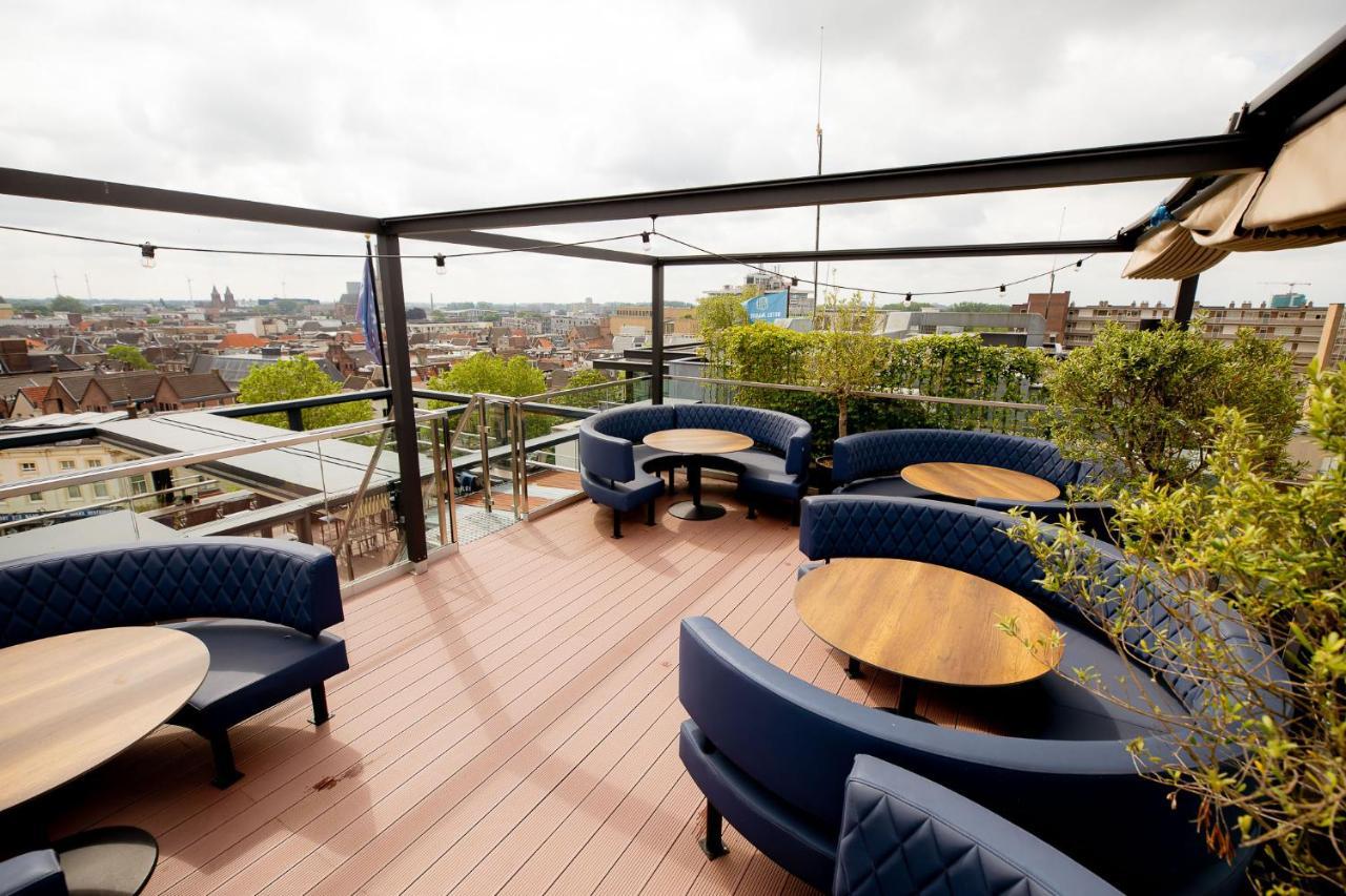 Hotel Haarhuis Arnhem Bagian luar foto The rooftop bar